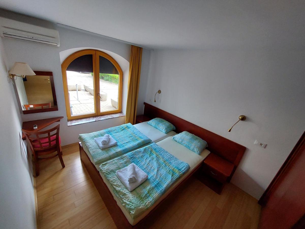Apartmaji Fizine Portoroz Ngoại thất bức ảnh