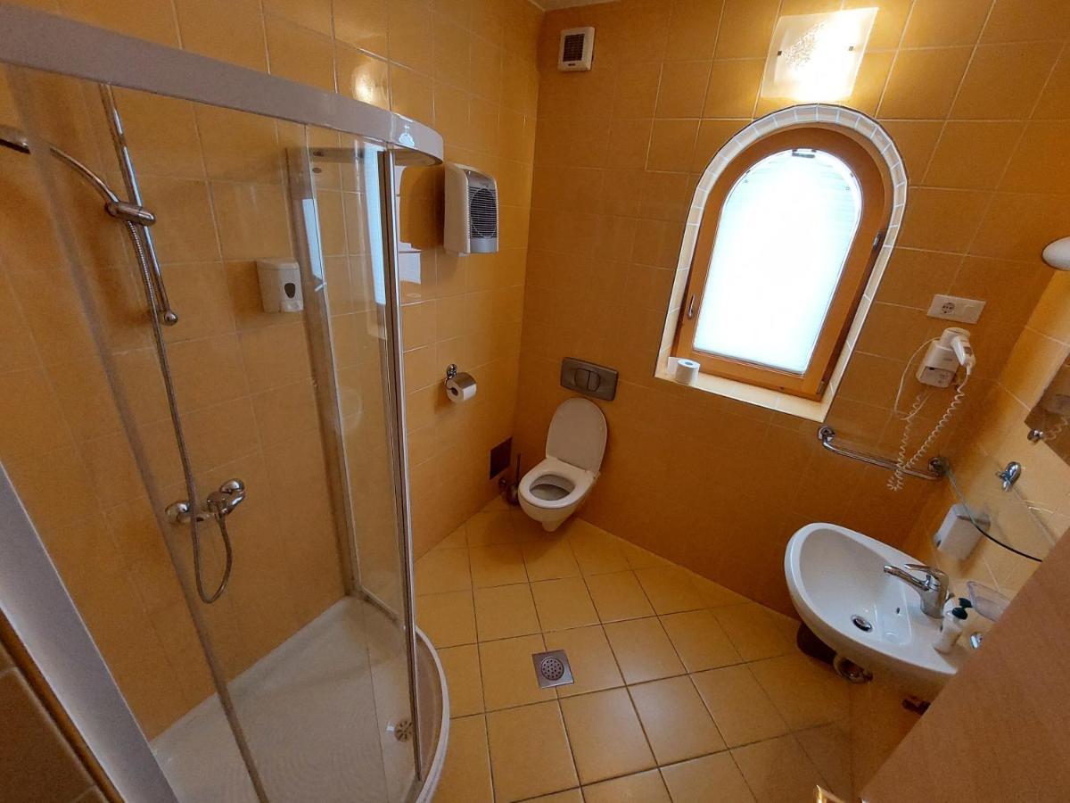 Apartmaji Fizine Portoroz Ngoại thất bức ảnh